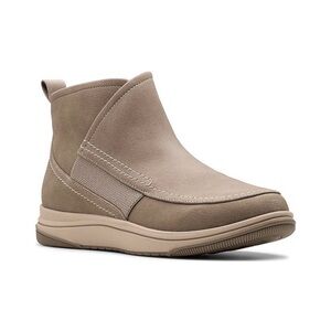 Clarks Cloudsteppers Breeze Cora Women's Boots